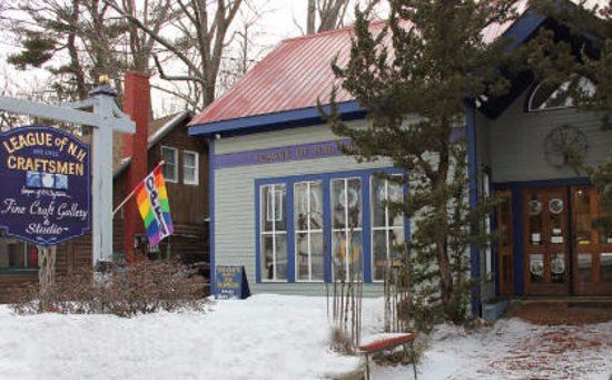 North Conway League of NH Craftsmen Fine Arts Gallery